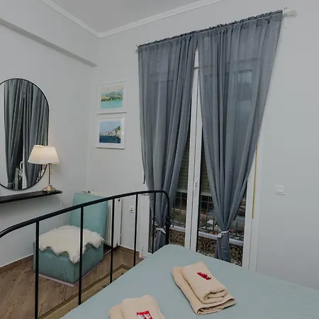 Apartment Debbies δίπλα στο νερό #2 ! *