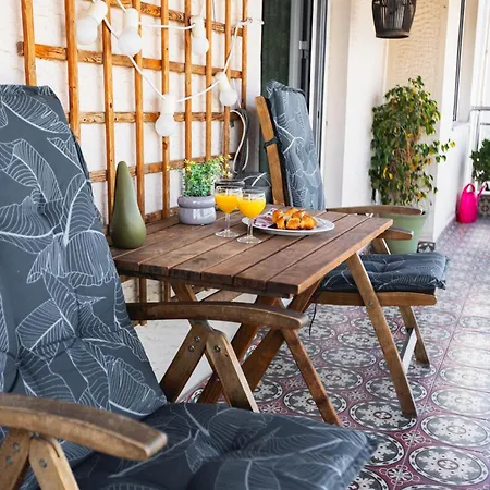 Apartment Debbies δίπλα στο νερό #2 ! Chalkida