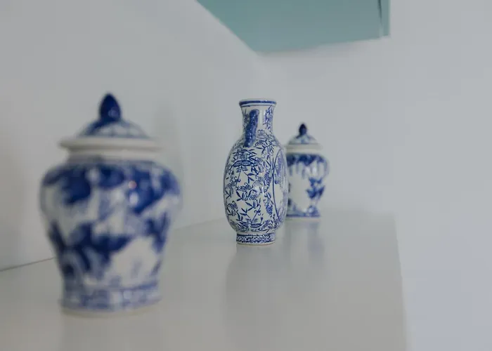 Debbies δίπλα στο νερό #2 ! *