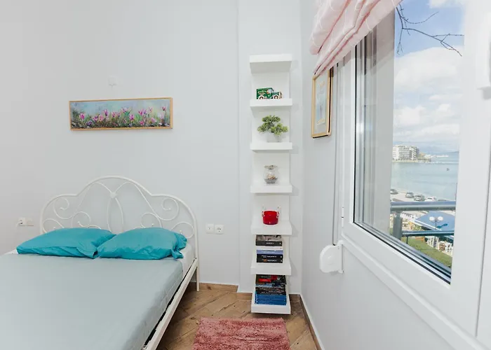 Debbies δίπλα στο νερό #2 ! Appartement *